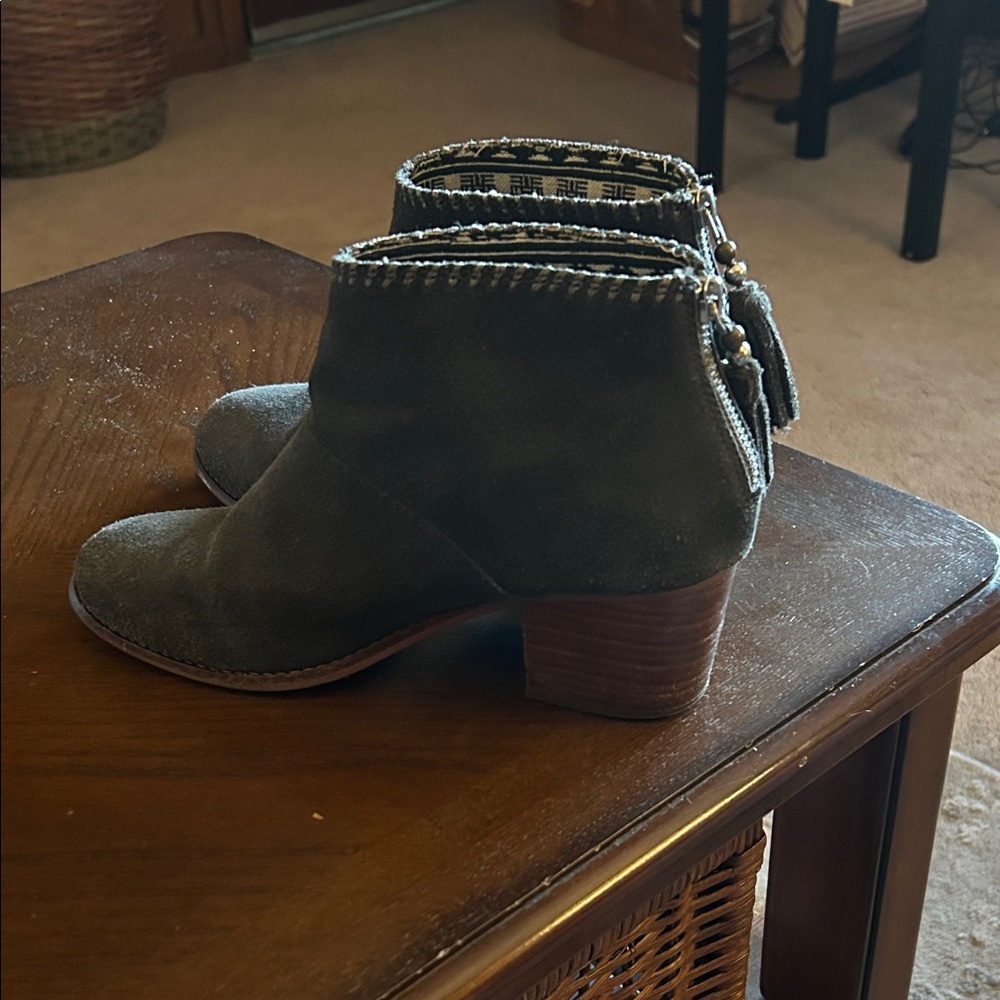 Toms Blue Suede Ankle Booties